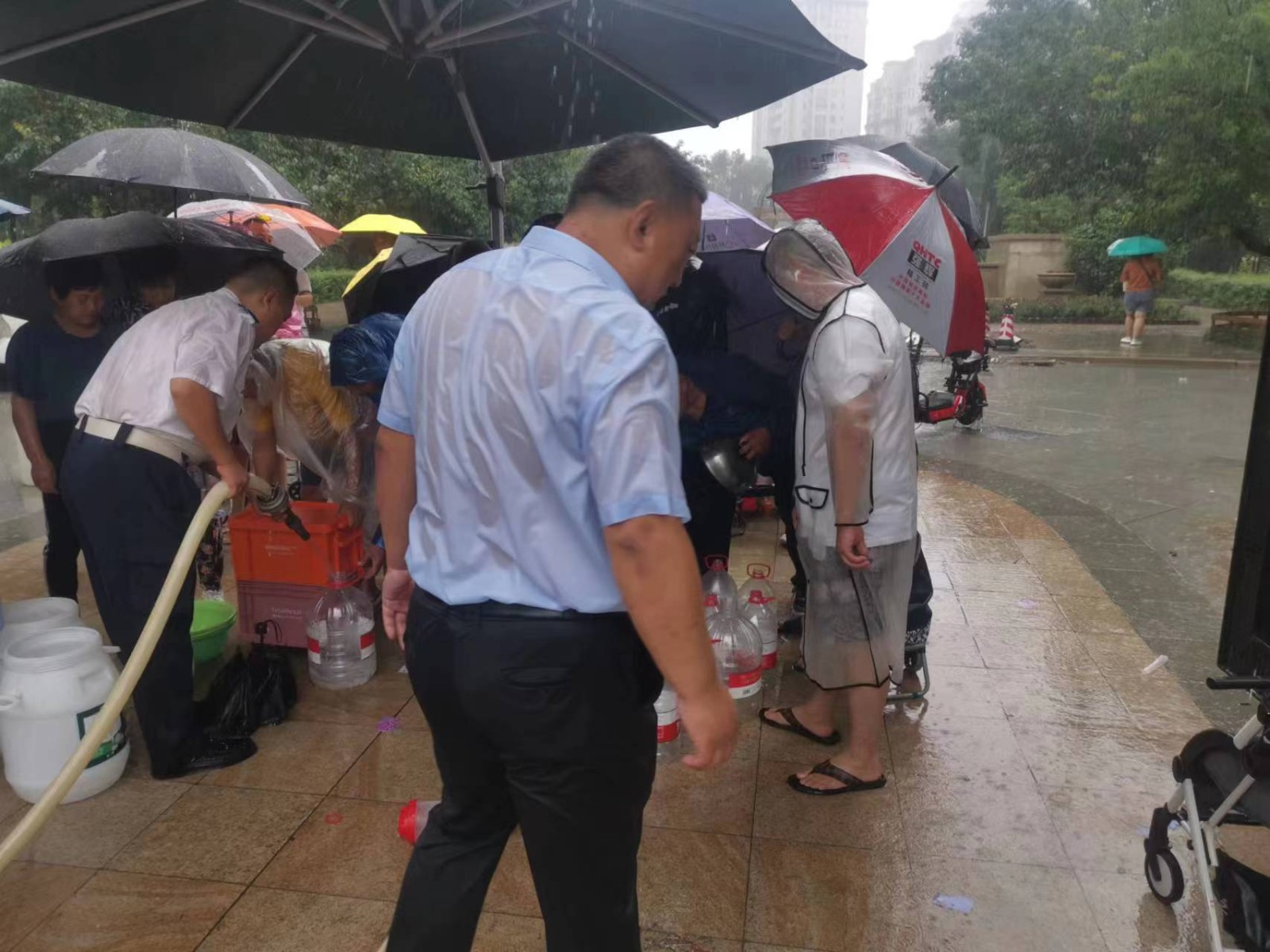 迎戰強降雨！哈市150+物業服務企業逆水沖鋒全力守護